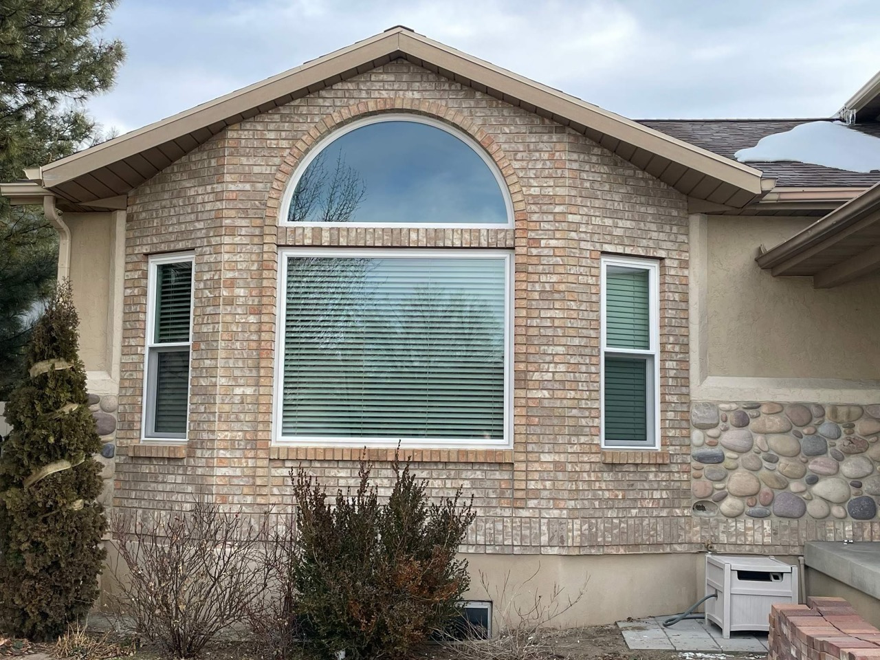 Window Install Brick Sandy Utah